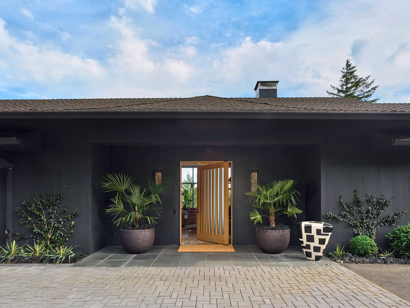 4310 SW Warrens Way, 003