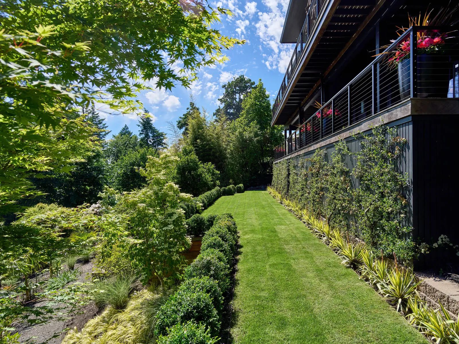 4310 SW Warrens Way, 052